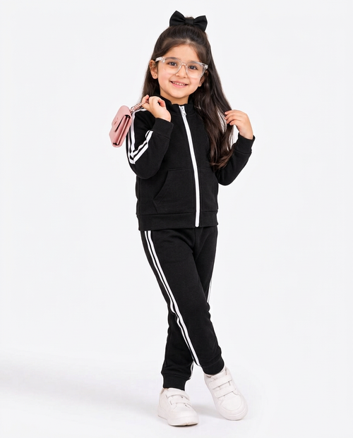 Black zipper :  tracksuit winter